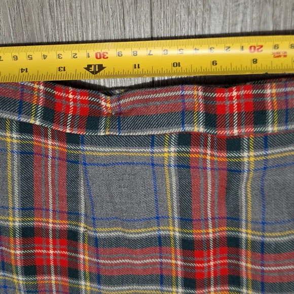 Vintage Bonda Textiles Nova Scotia Wool Tartan Pleated Skirt Sz 14 Fabric Button - Picture 8 of 10
